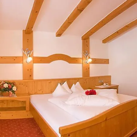 Pensionat Rosenhuegel Neustift im Stubaital
