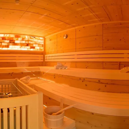 Guest house Rosenhuegel 3*