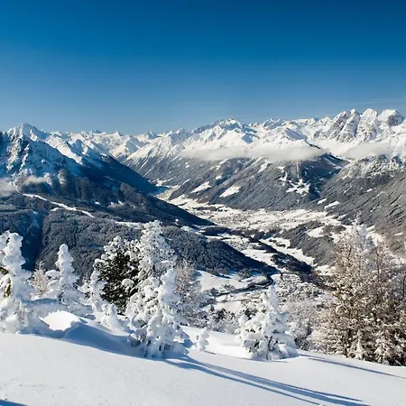 Pensión Rosenhügel 3*