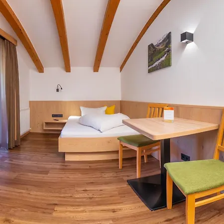 Rosenhuegel Gasthuis Neustift im Stubaital