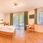 Pensionat Rosenhuegel Neustift im Stubaital